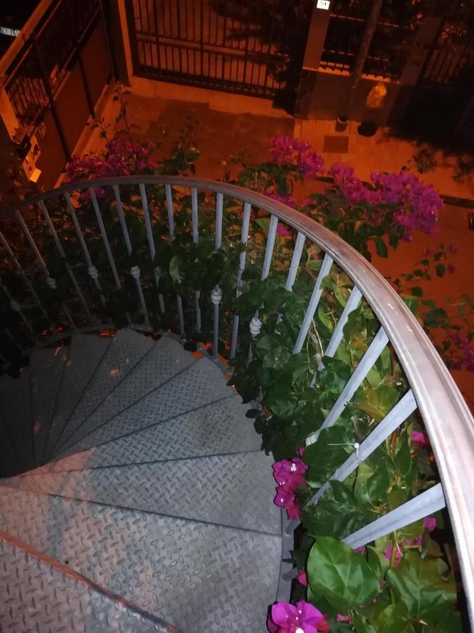 Soggiornare A Cagliari Exterior foto